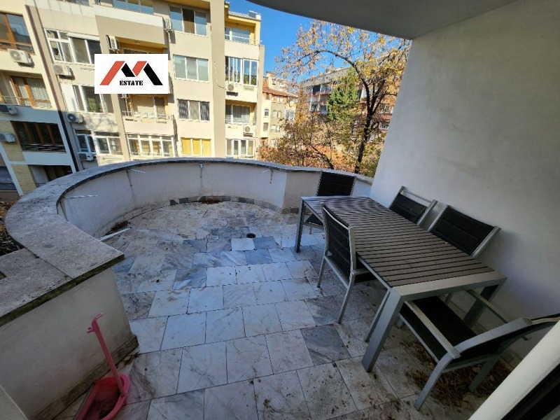 Te huur  3+ slaapkamer Stara Zagora , Tsentar , 280 m² | 11748879 - afbeelding [12]