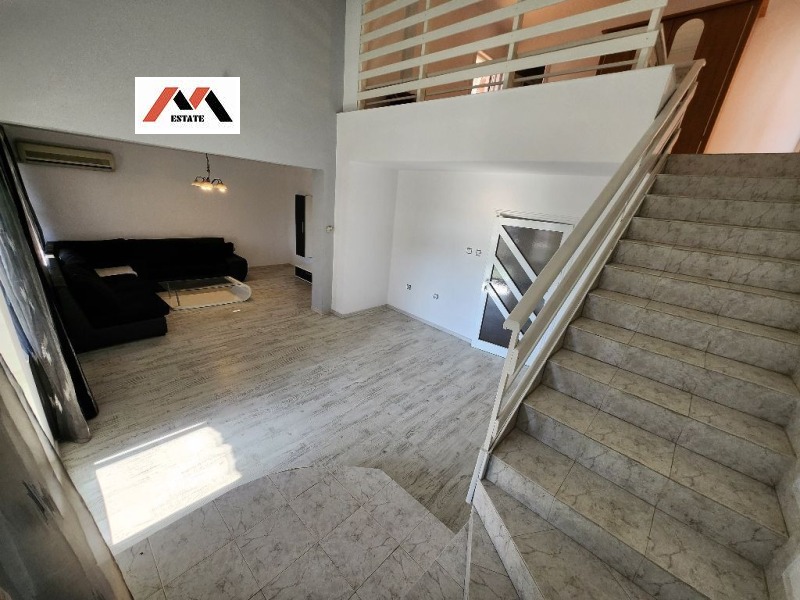 Te huur  3+ slaapkamer Stara Zagora , Tsentar , 280 m² | 11748879 - afbeelding [2]