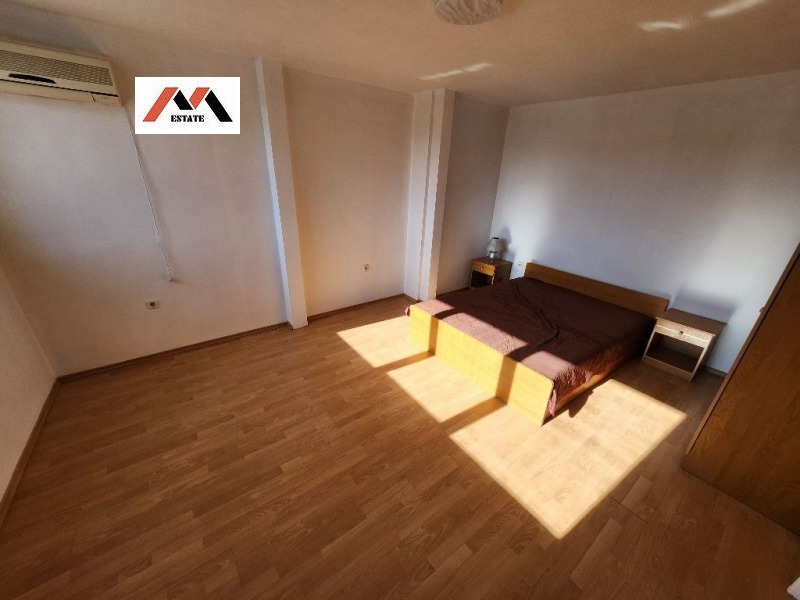 Te huur  3+ slaapkamer Stara Zagora , Tsentar , 280 m² | 11748879 - afbeelding [16]