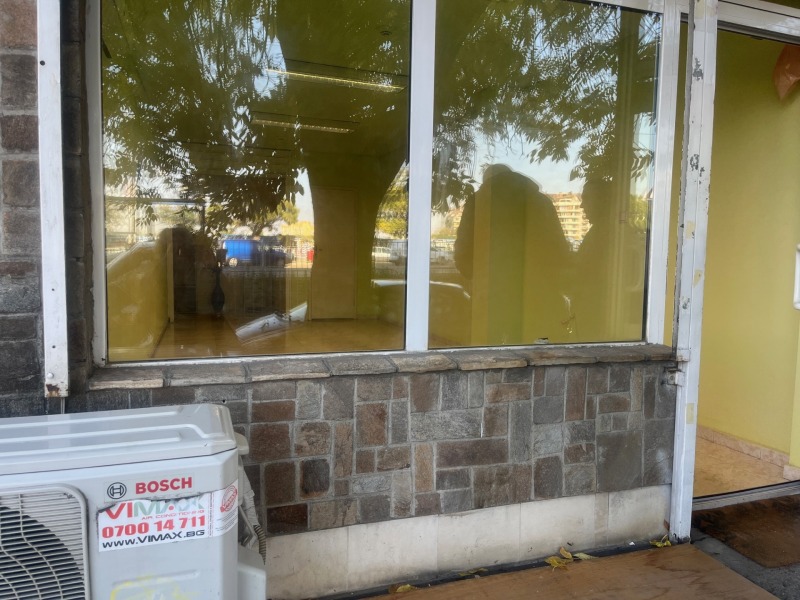 Дава под наем МАГАЗИН, гр. София, Медицинска академия, снимка 4 - Магазини - 51893172