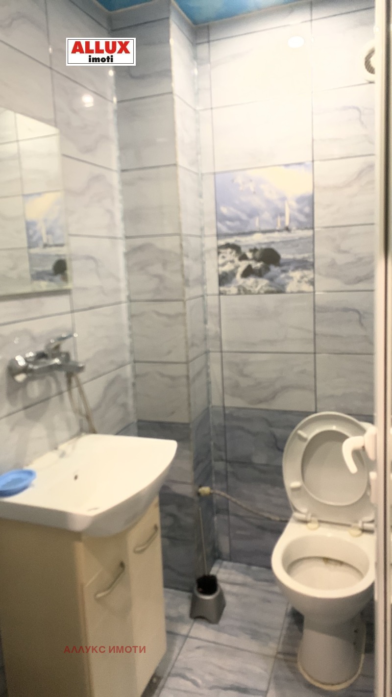 Дава под наем  1-стаен град Русе , Център , 18 кв.м | 57163193 - изображение [3]