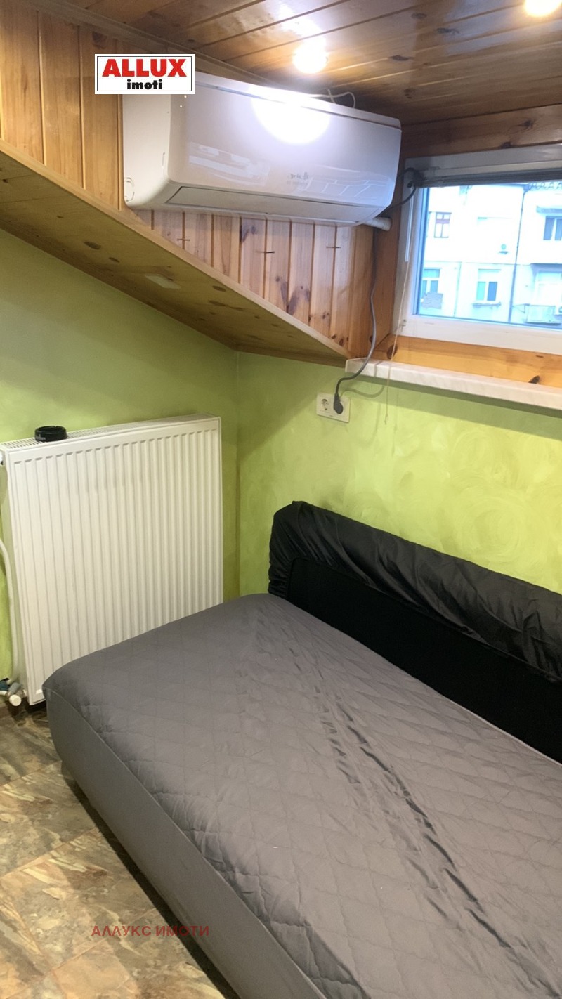 Дава под наем  1-стаен град Русе , Център , 18 кв.м | 57163193 - изображение [4]