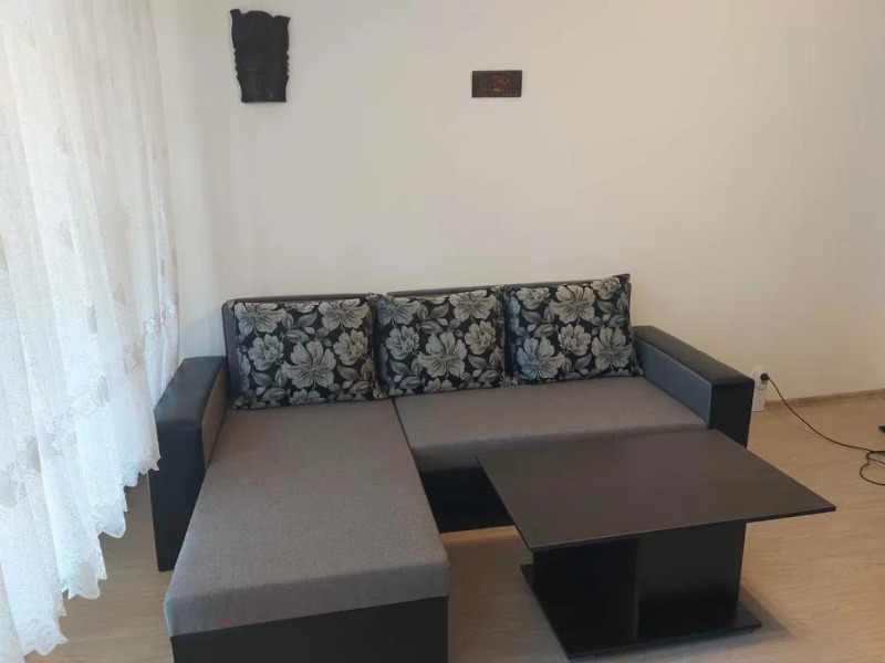 A louer  1 chambre Bourgas , Slaveikov , 62 m² | 79124196 - image [4]