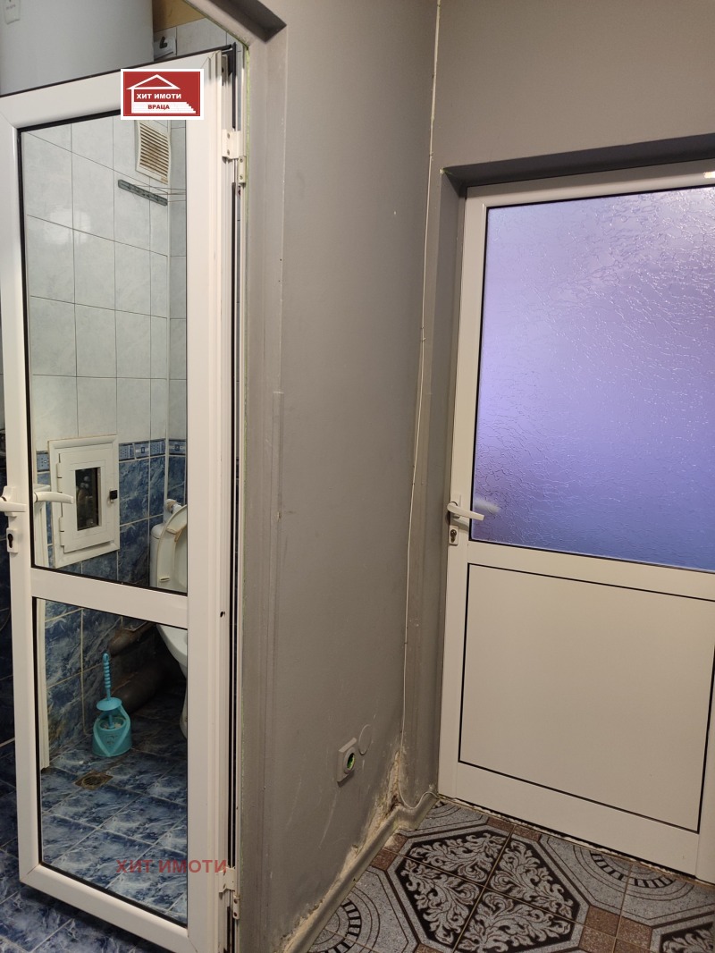 Дава под наем  1-стаен град Враца , Дъбника , 40 кв.м | 44995876 - изображение [2]