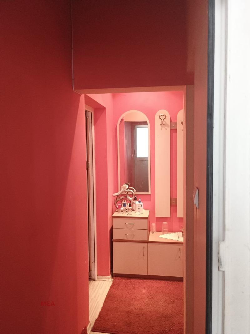 De inchiriat  Studio Pleven , Drujba 4 , 48 mp | 18666016 - imagine [8]