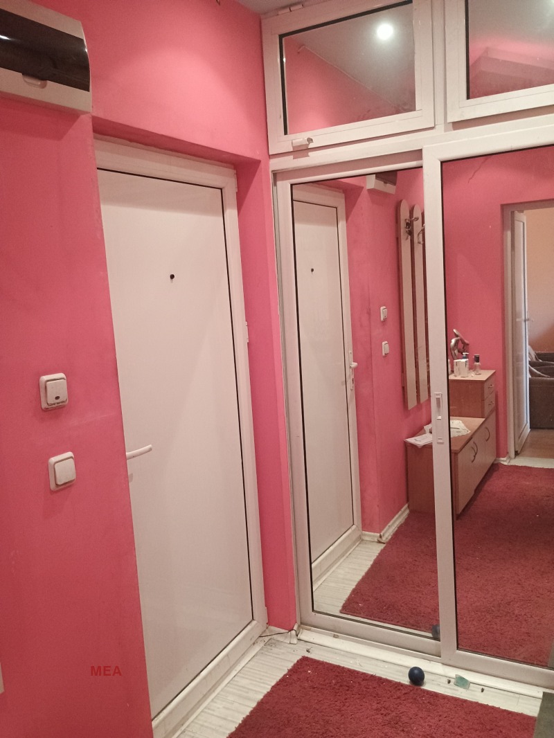 De inchiriat  Studio Pleven , Drujba 4 , 48 mp | 18666016 - imagine [9]