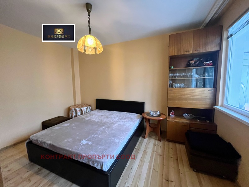 Дава под наем 3-СТАЕН, гр. София, Гео Милев, снимка 8 - Апартаменти - 53452070