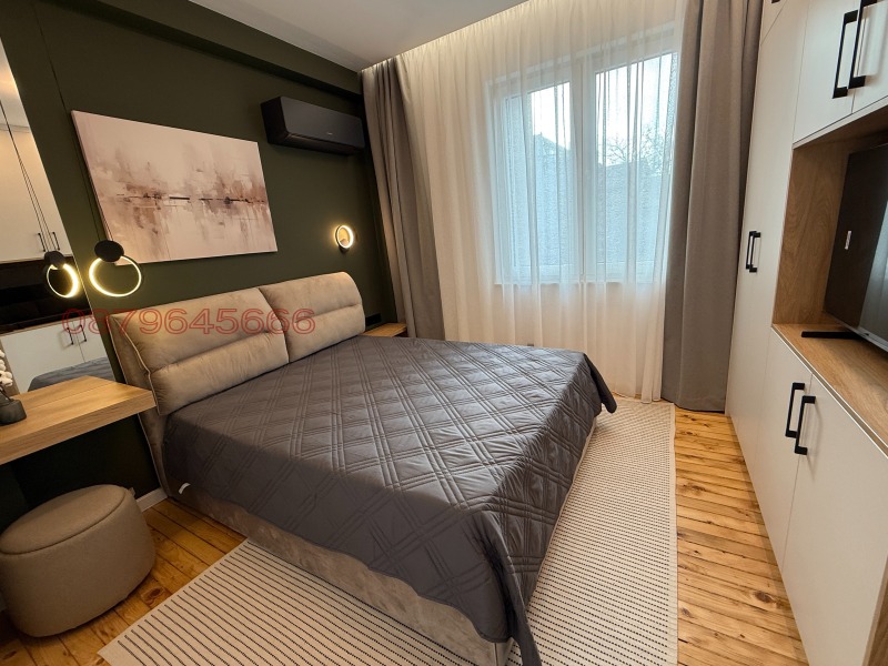 Дава под наем 4-СТАЕН, гр. София, Център, снимка 4 - Апартаменти - 52784469