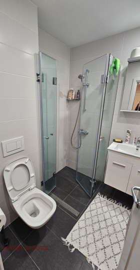 ���� ��� ���� 3-����� | Imot.bg � ����� ������ 9