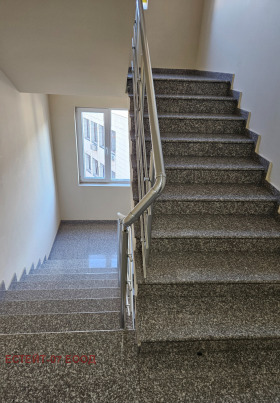 ���� ��� ���� 3-����� | Imot.bg � ����� ������ 13