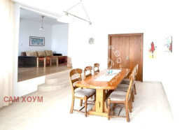Haus m-t Alen mak, Warna 4