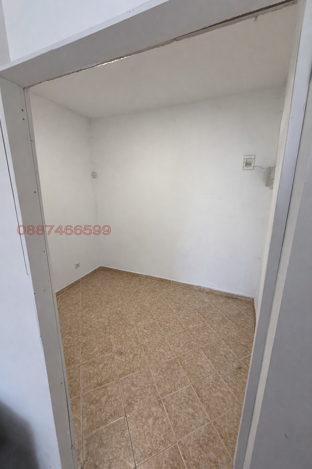 Дава под наем МАГАЗИН, гр. Перник, Изток, снимка 5 - Магазини - 54269844