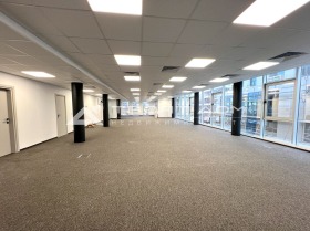 Офіс Кръстова вада, София