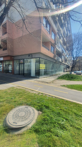 Магазини под наем в град Варна, ВИНС-Червен площад - изображение 9 