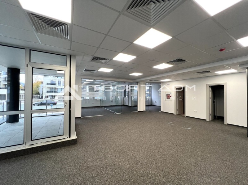 Издаје се  Канцеларија Софија , Крастова вада , 255 м2 | 91524342 - слика [2]