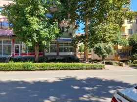 Butikk Tsentar, Veliko Tarnovo