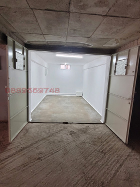 ГАРАЖ, ПАРКОМЯСТО, 24 m2