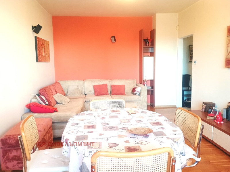 Do wynajęcia  3 sypialnie Sofia , Ljulin 5 , 103 mkw | 61640857 - obraz [2]