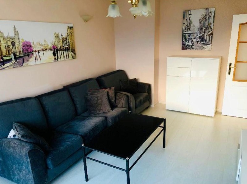 Zu vermieten  1 Schlafzimmer Sofia , Poligona , 70 qm | 42330087 - Bild [3]