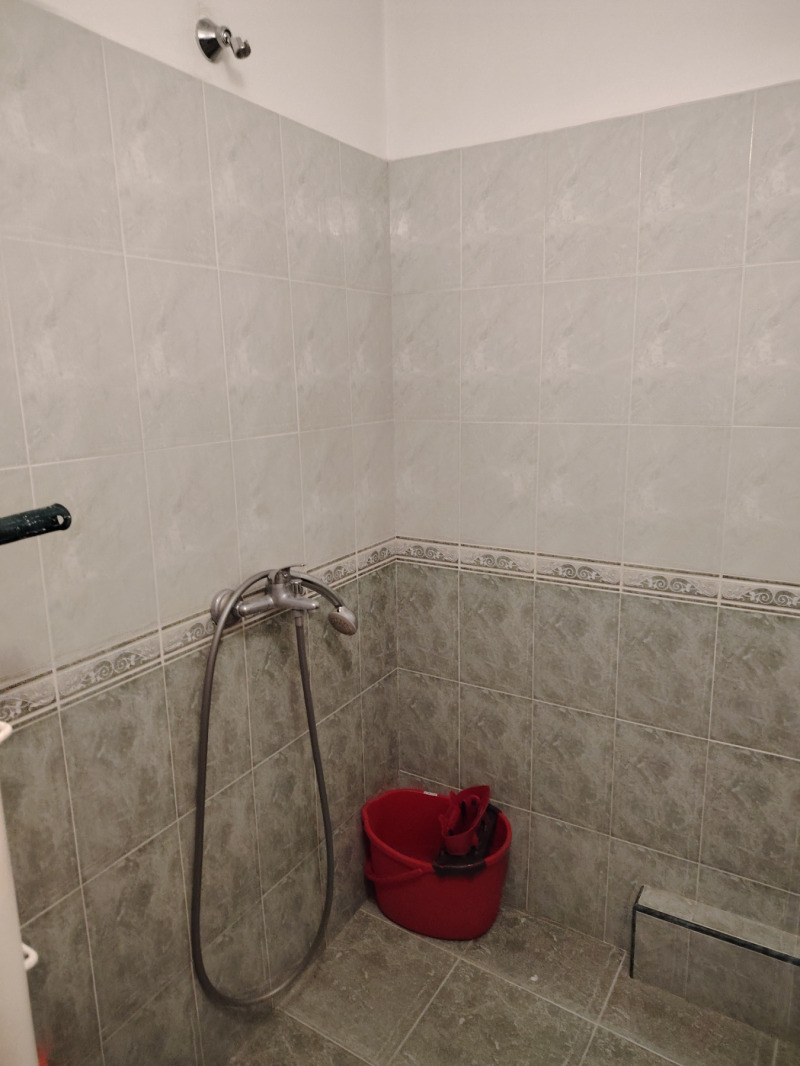 Дава под наем 2-СТАЕН, гр. Плевен, Идеален център, снимка 4 - Апартаменти - 52954270