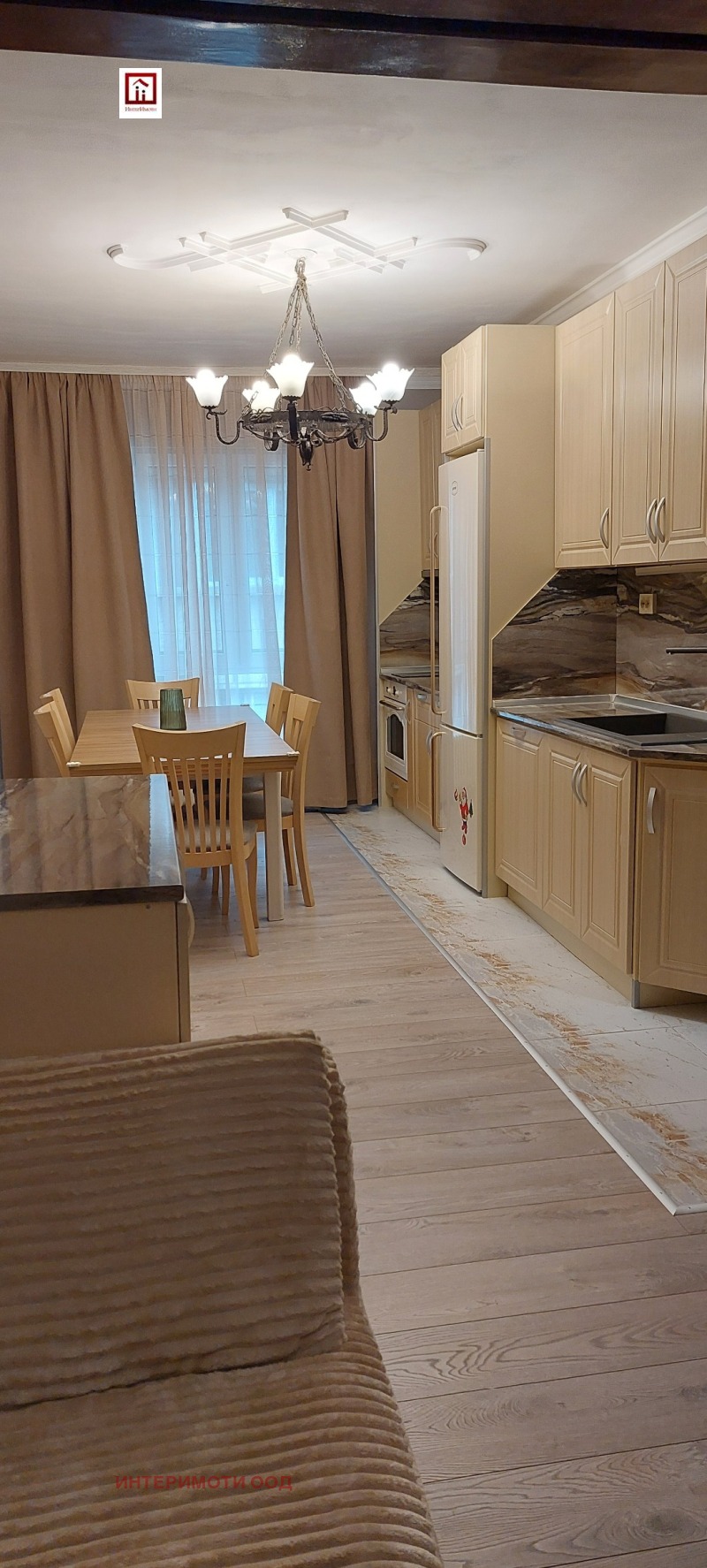 Дава под наем 3-СТАЕН, гр. София, Център, снимка 2 - Апартаменти - 53366847