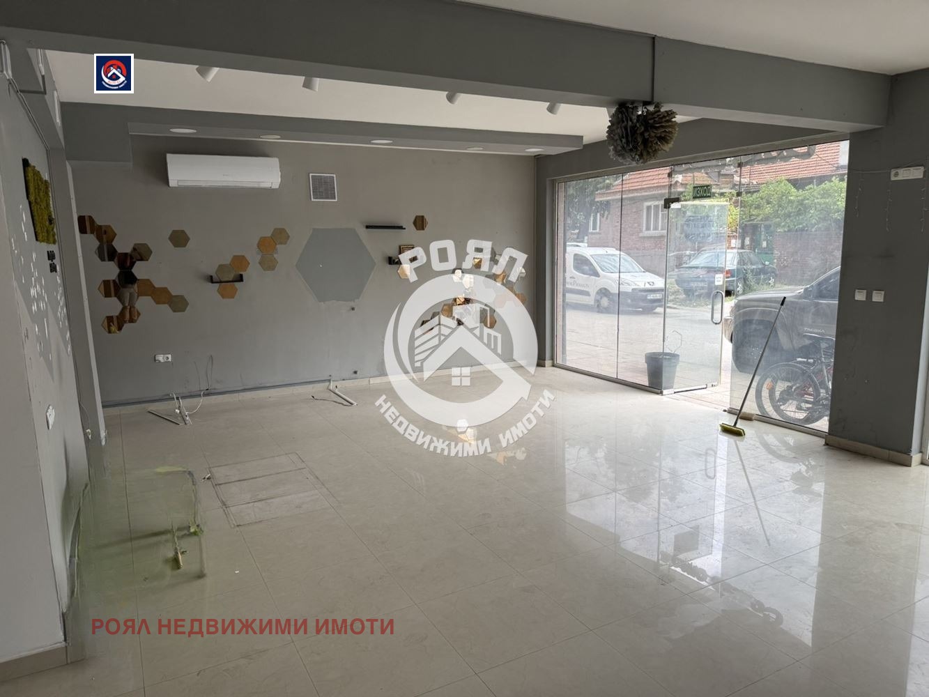 Дава под наем МАГАЗИН, гр. Пловдив, Каменица 2, снимка 2 - Магазини - 55995748