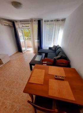 1 chambre Okrajna bolnitsa-Generali, Varna