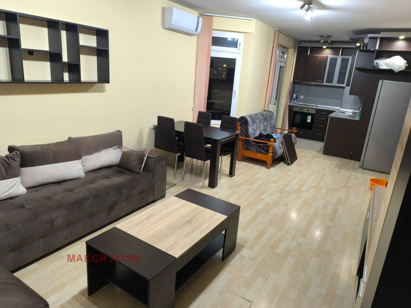 En renta  1 dormitorio Sofia , Mladost 1 , 70 metros cuadrados | 91348410