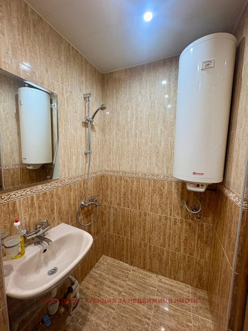 Дава под наем 3-СТАЕН, гр. Търговище, Запад 2, снимка 12 - Апартаменти - 53507373