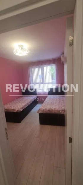    3- | Imot.bg    8