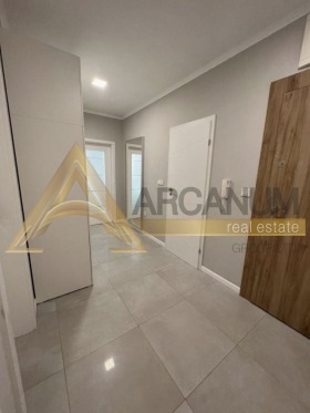 ���� ��� ���� 3-����� | Imot.bg � ����� ������ 12