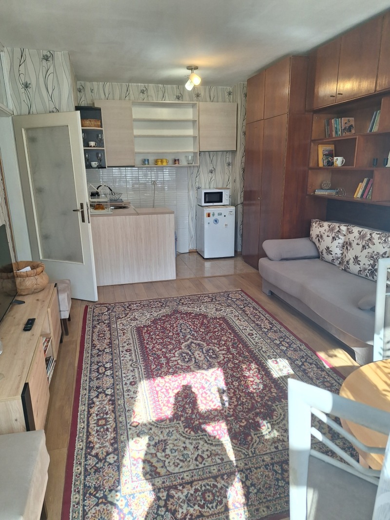 Издаје се  1 спаваћа соба Софија , Стрелбиште , 55 м2 | 80247878 - слика [3]