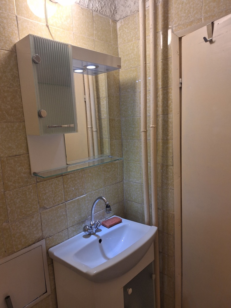 Издаје се  1 спаваћа соба Софија , Стрелбиште , 55 м2 | 80247878 - слика [14]