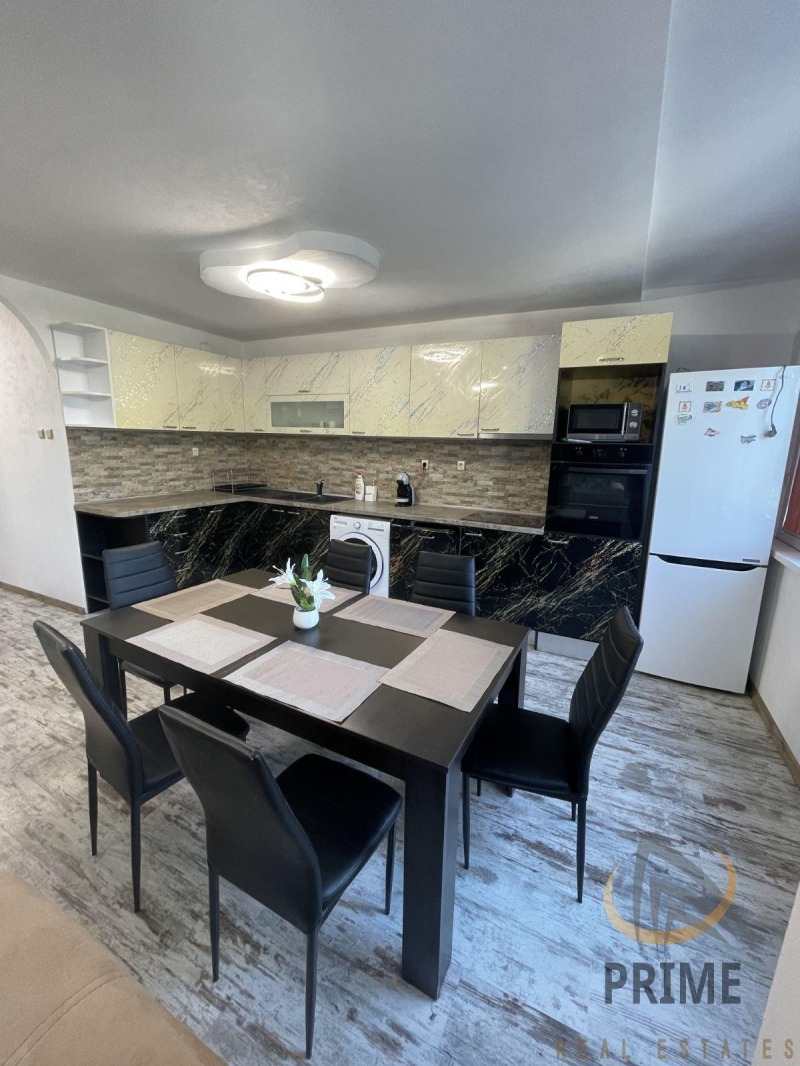 Дава под наем 3-СТАЕН, гр. Бургас, Братя Миладинови, снимка 3 - Апартаменти - 53003538