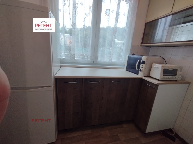 De inchiriat  3+ dormitor Gabrovo , Țentâr , 95 mp | 14331311 - imagine [5]