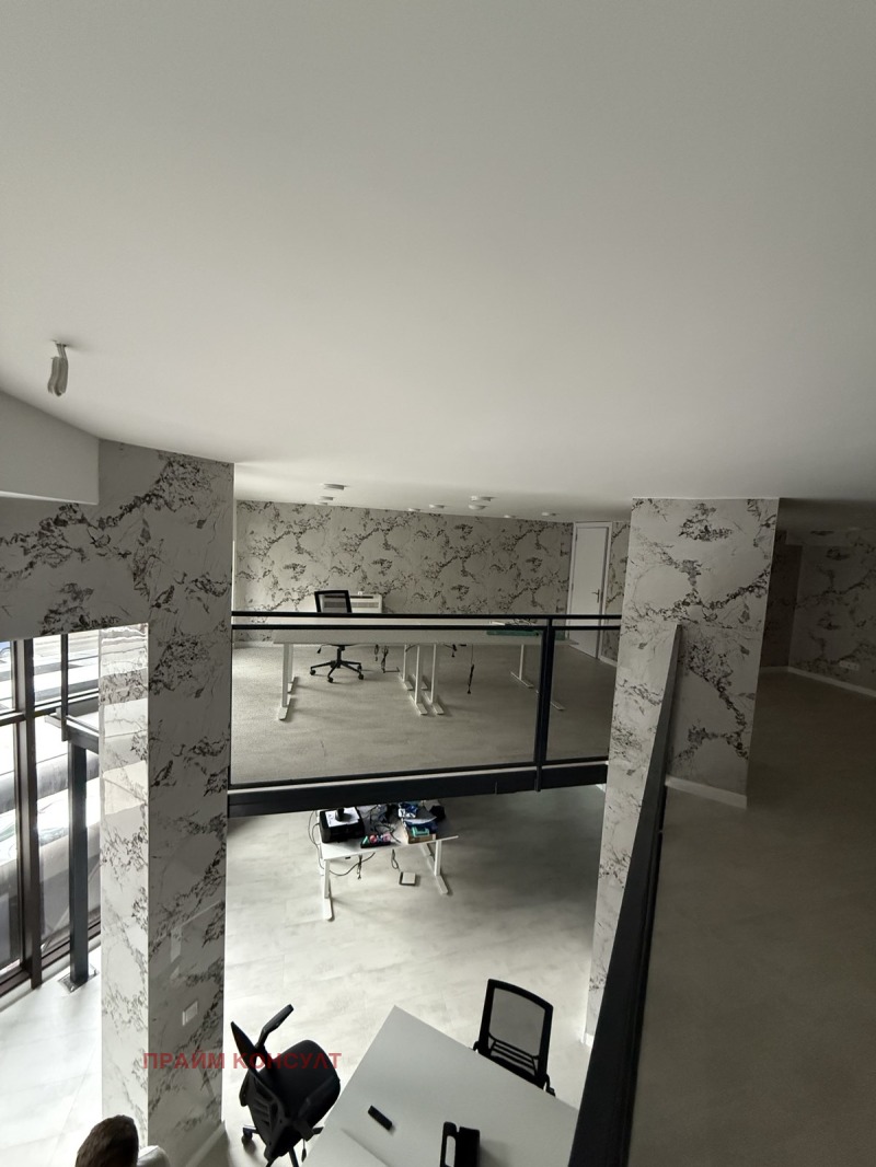 Da affittare  Ufficio Plovdiv , Mladegki Halm , 200 mq | 23367749 - Immagine [14]