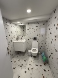 Под наем ОФИС, град Пловдив, Младежки Хълм • 2200 € • 97393474 — Holmes.bg