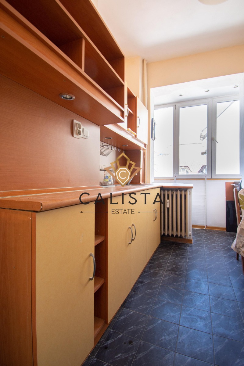 För uthyrning  1 sovrum Sofia , Centar , 65 kvm | 94778194 - bild [4]