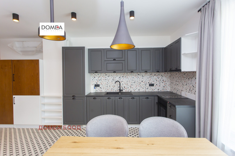 En renta  2 dormitorios Sofia , Tsentar , 111 metros cuadrados | 97829899 - imagen [8]