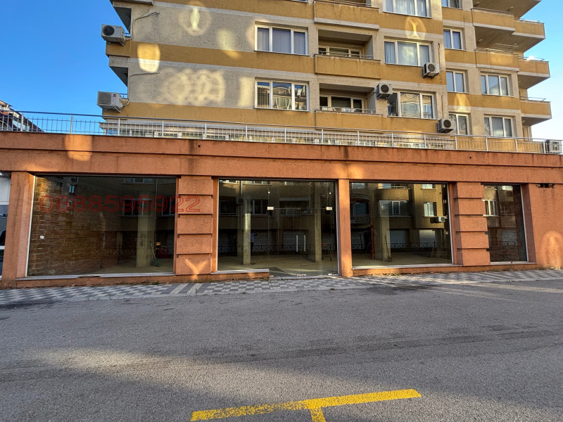 För uthyrning  affär Sofia , Goce Deltjev , 222 kvm | 39658403 - bild [3]