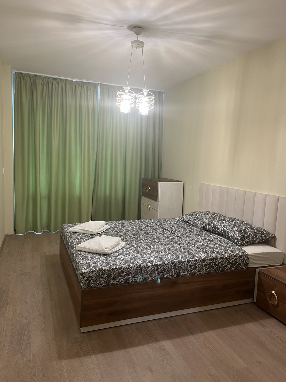 Дава под наем 2-СТАЕН, гр. Варна, к.к. Св.Св. Константин и Елена, снимка 2 - Апартаменти - 51903112
