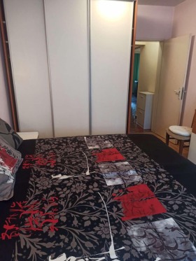 2 camere da letto Lozenets, Sofia 11