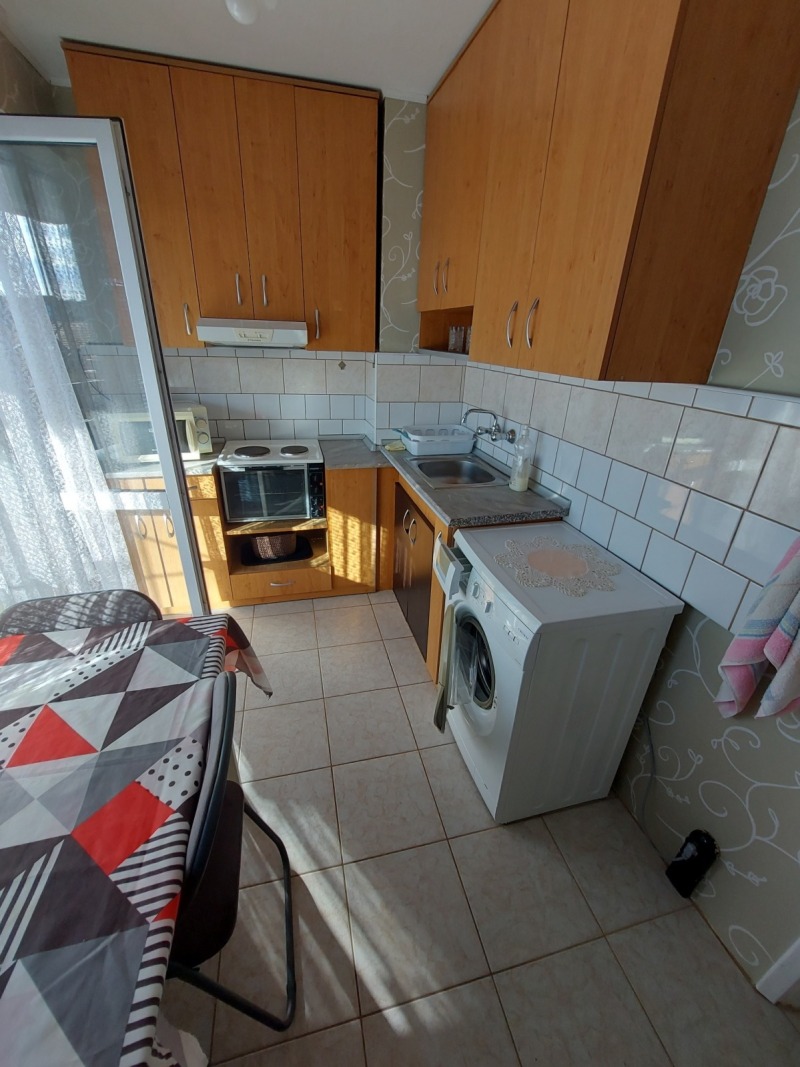 Под наем 1-СТАЕН, град Русе, Център • 450 лв. / 230.08 € • 24648997 1