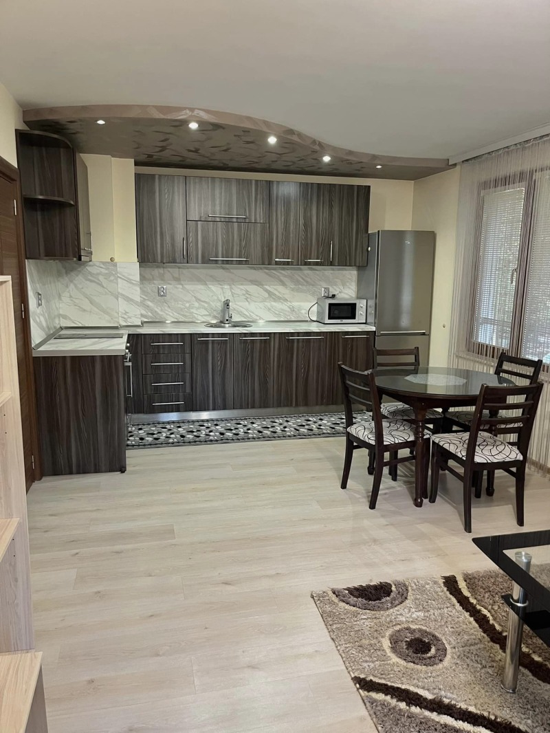 Kiadó  1 hálószoba Plovdiv , Gagarin , 60 négyzetméter | 82464483