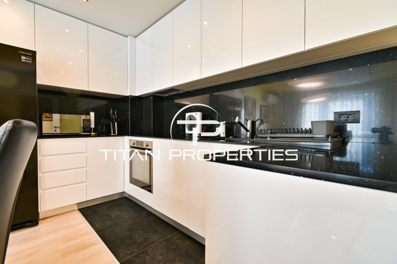 Дава под наем 3-СТАЕН, гр. София, Център, снимка 3 - Апартаменти - 52797593