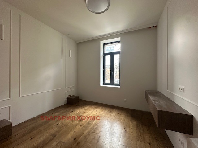 Дава под наем 3-СТАЕН, гр. София, Център, снимка 8 - Апартаменти - 54081046