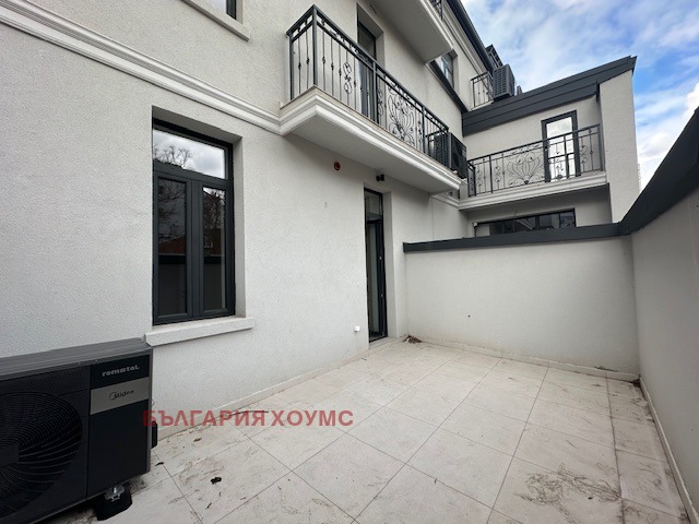 Дава под наем 3-СТАЕН, гр. София, Център, снимка 15 - Апартаменти - 54081046