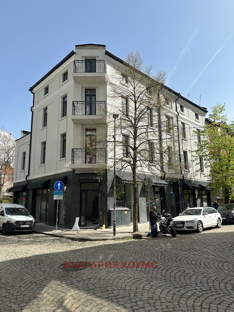 Дава под наем 3-СТАЕН, гр. София, Център, снимка 1 - Апартаменти - 54081046