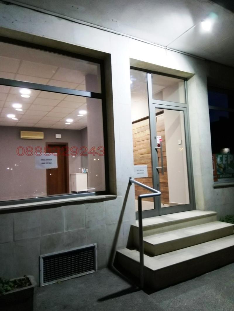 Дава под наем МАГАЗИН, гр. Враца, Център