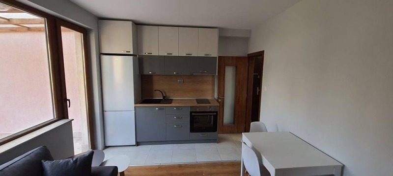 Zu vermieten  1 Schlafzimmer Warna , Briz , 50 qm | 64917170